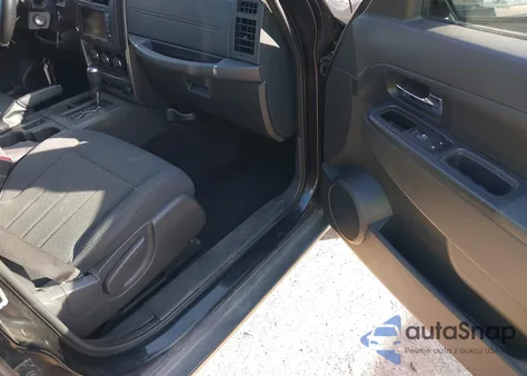 2011 Jeep Liberty Sport from USA, damaged, VIN 1J4PP2GK2BW569665